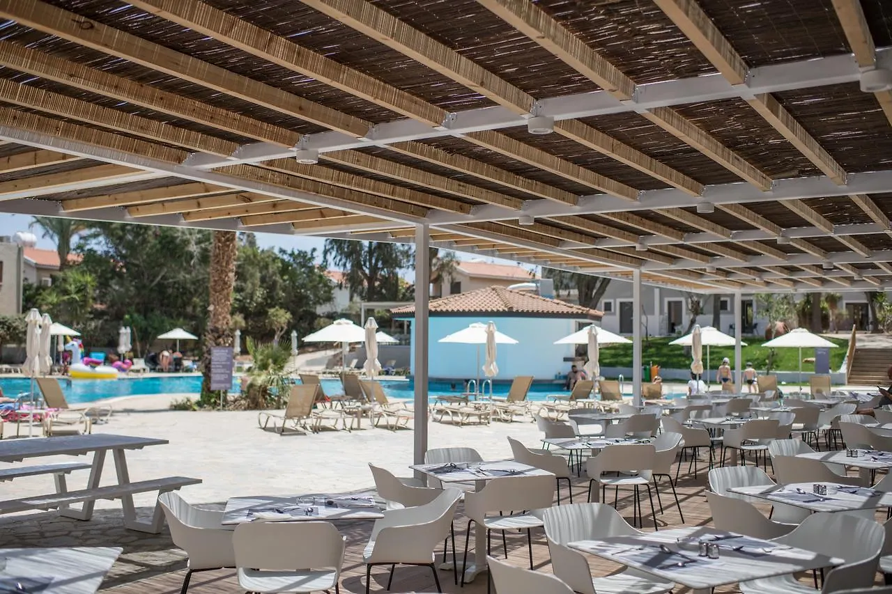 Narcissos Waterpark Resort Protaras Aparthotel
