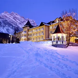https://miramonti-majestic-grand-hotel.hotelinveneto.com