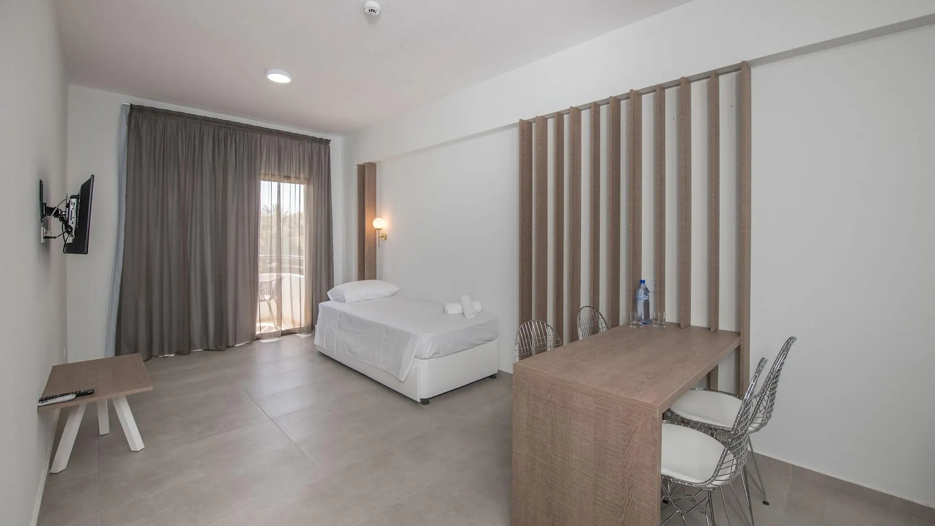 Narcissos Waterpark Resort Протарас Кипр