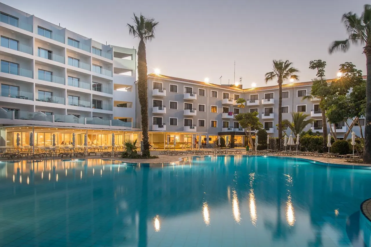 Narcissos Waterpark Resort Protaras