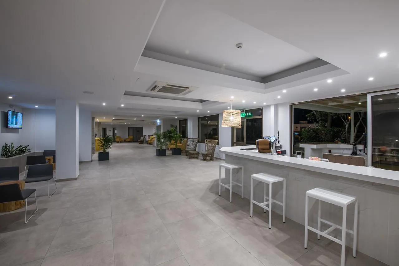 Narcissos Waterpark Resort Protaras Aparthotel