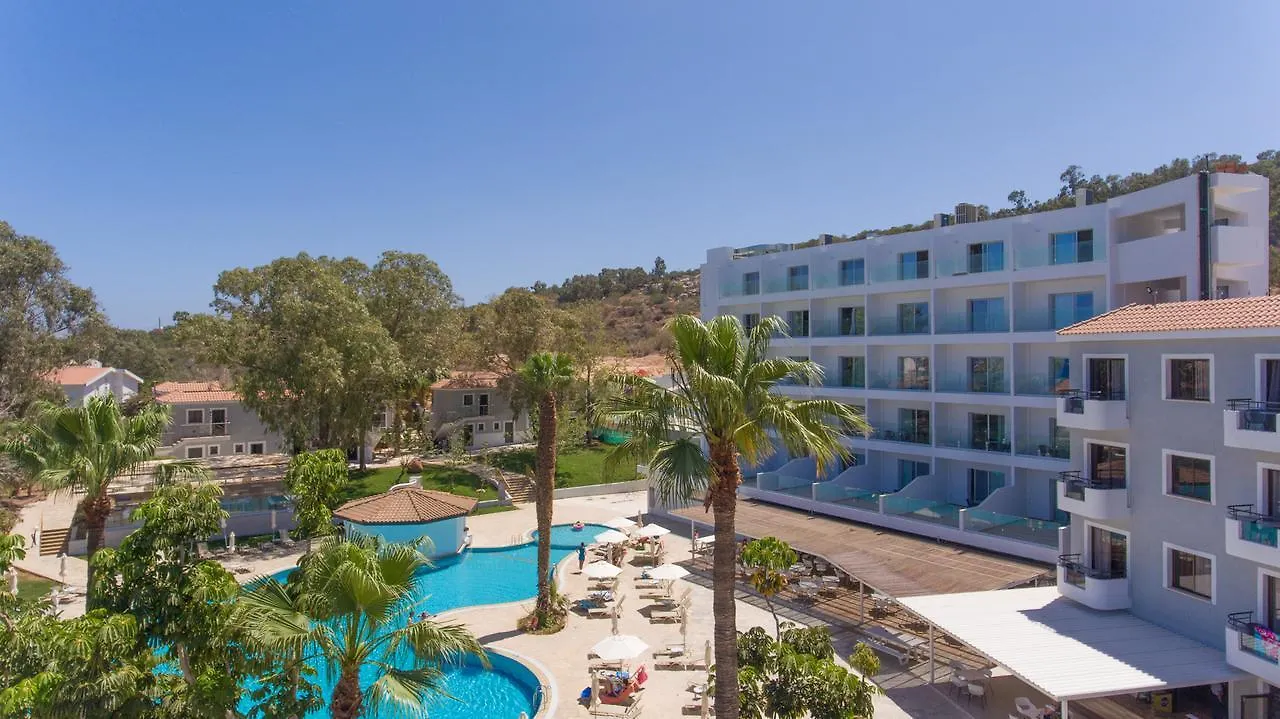 Narcissos Waterpark Resort Protaras Aparthotel